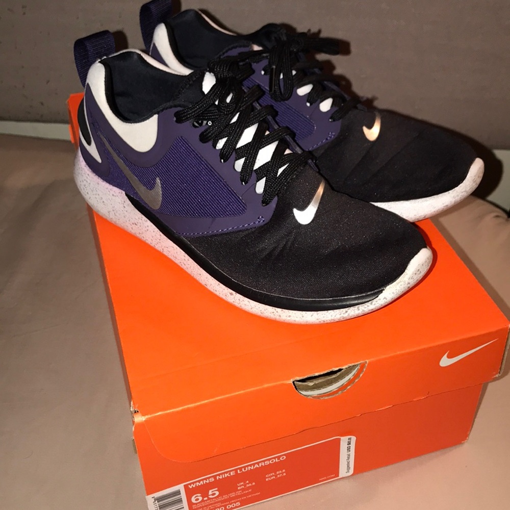 Nike lunarsolo 👟